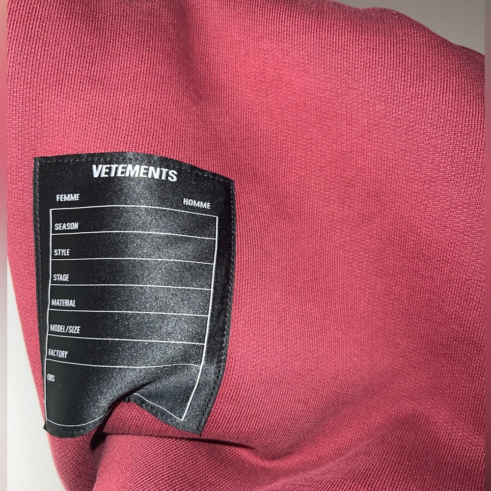 Unisex Vetements Logo Label Hoodie - Picture 7 of 12